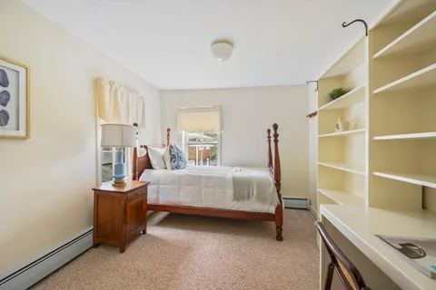 $689,000 | 5 Telegraph Avenue, Hull, MA 02045