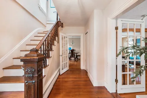 $689,000 | 5 Telegraph Avenue, Hull, MA 02045