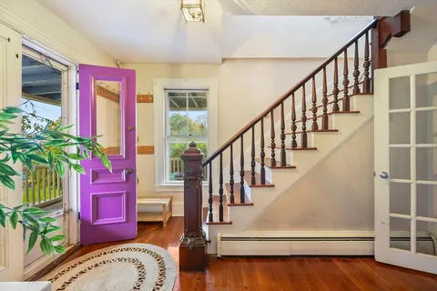 $689,000 | 5 Telegraph Avenue, Hull, MA 02045