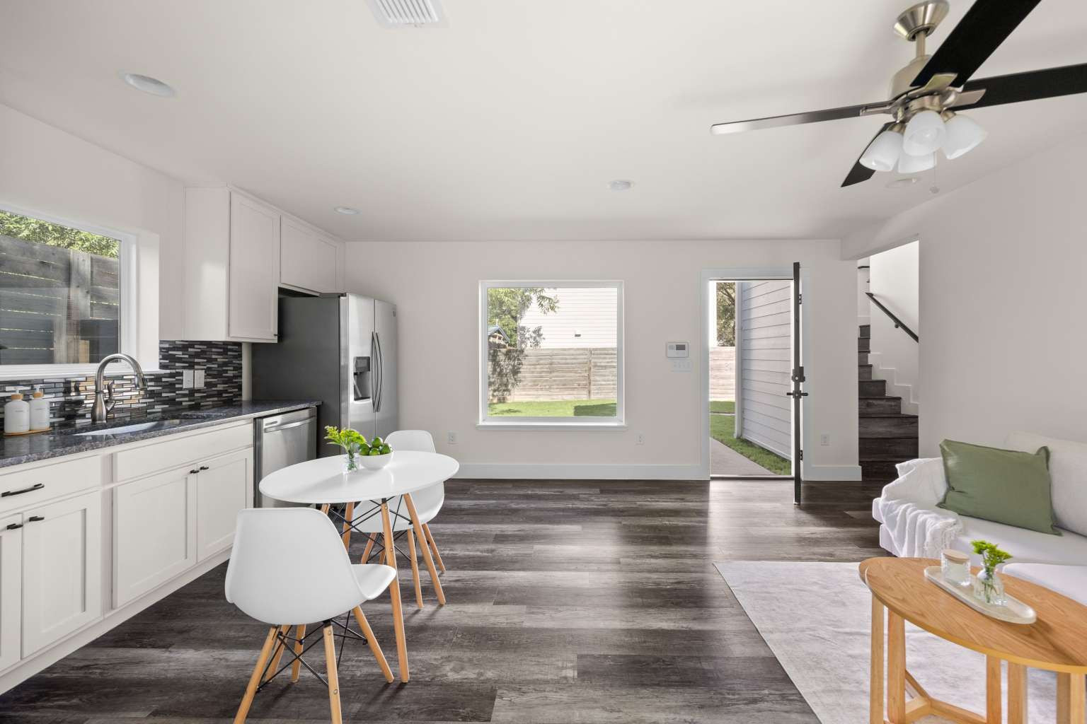 917 Vargas Road, Unit B Austin, TX 78741 - Photo 10 of 40 Gallery Image 10