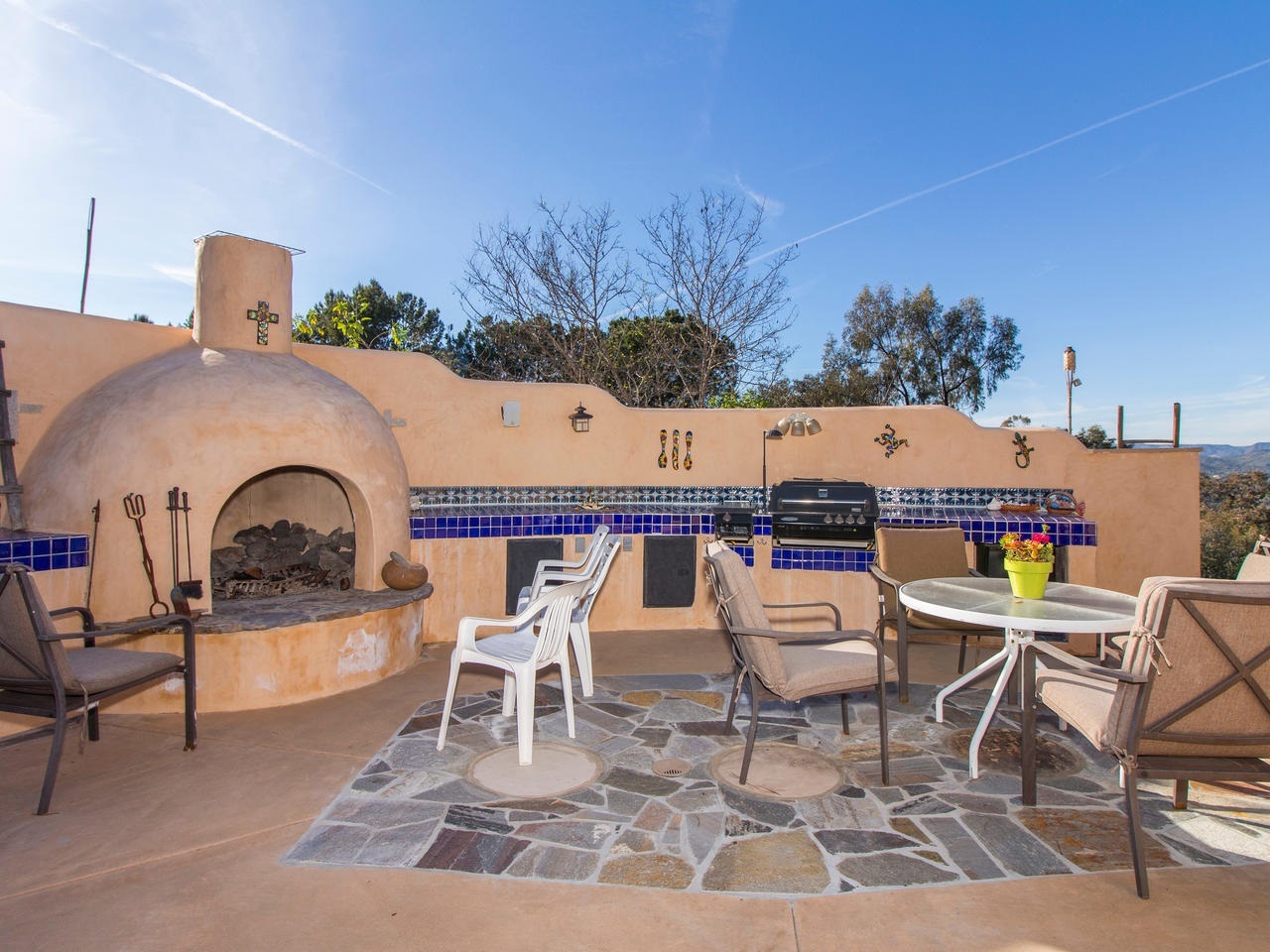 2204 East Mission Road Fallbrook, CA 92028 - Photo 21 of 25