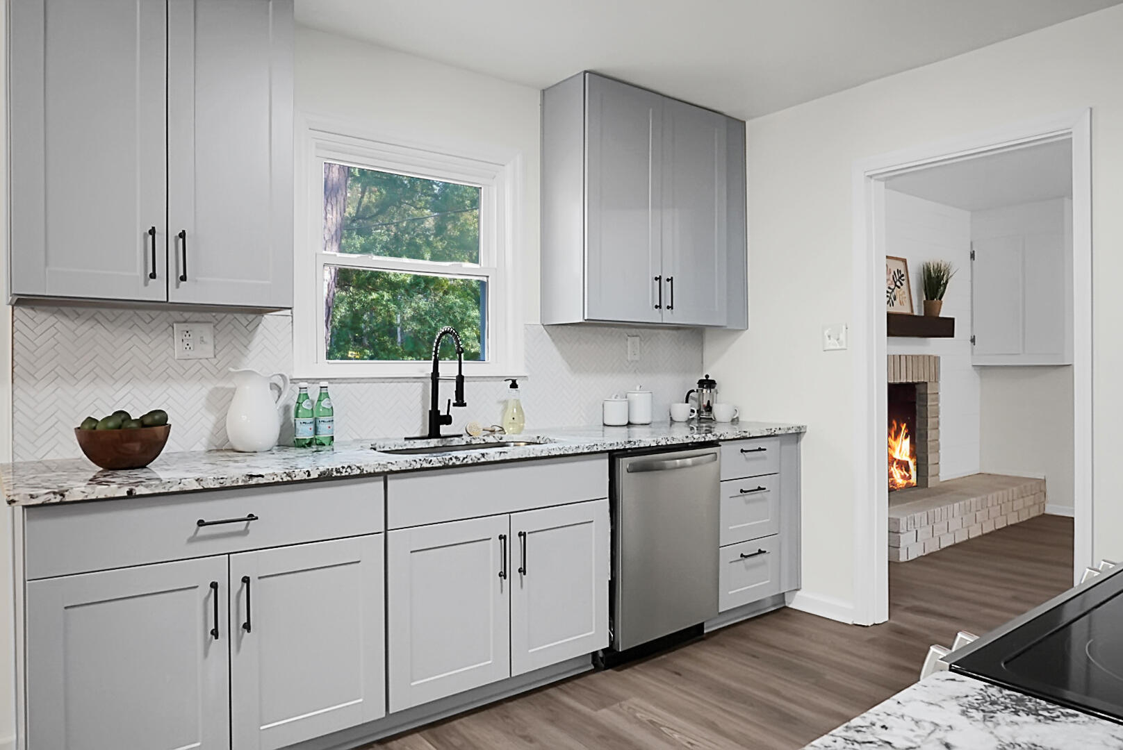 400 Morrow Street Moncks Corner, SC 29461 - Photo 4 of 31 DSC01641