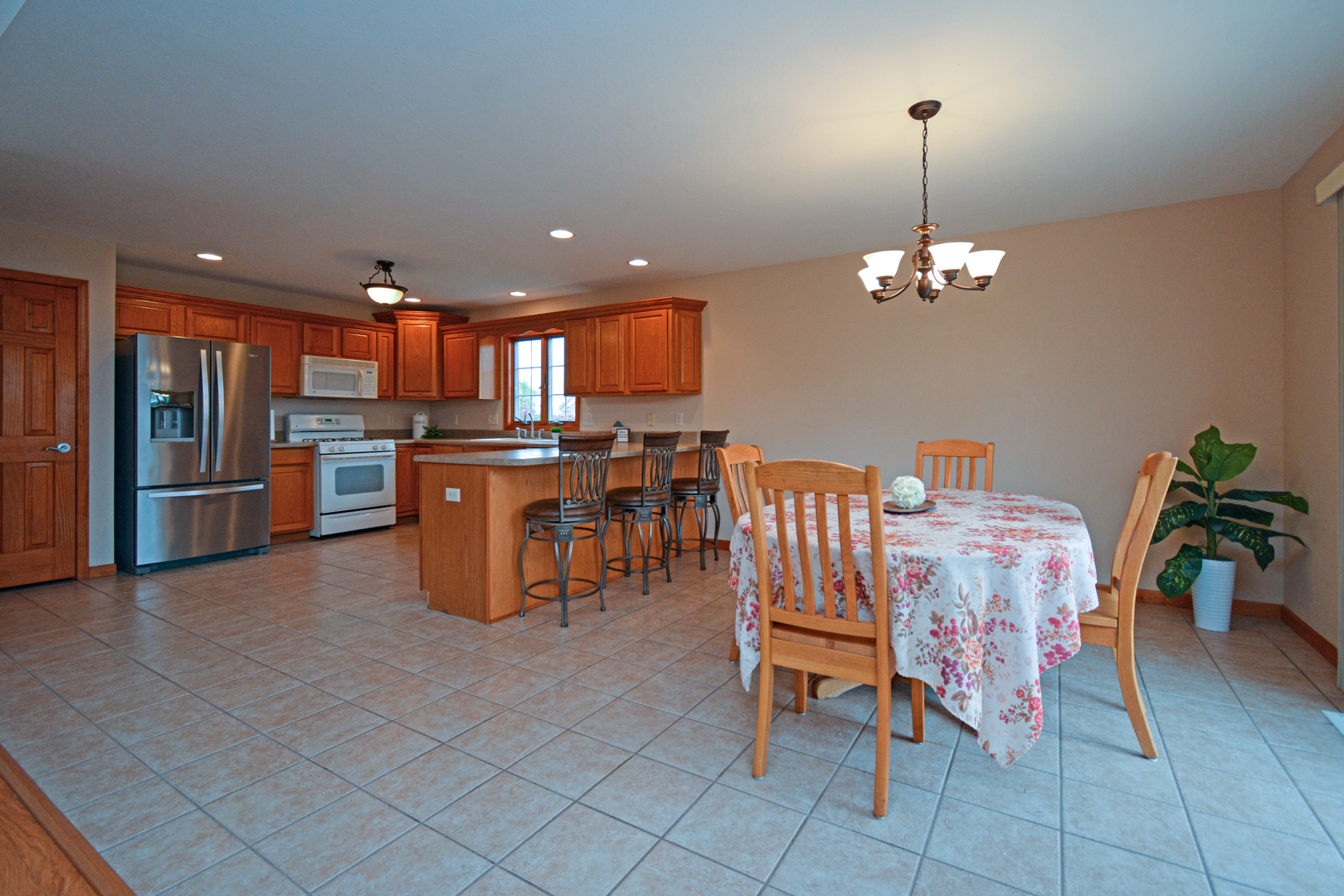 2884 Bear Claw Street Normal, IL 61761 - Photo 12 of 62