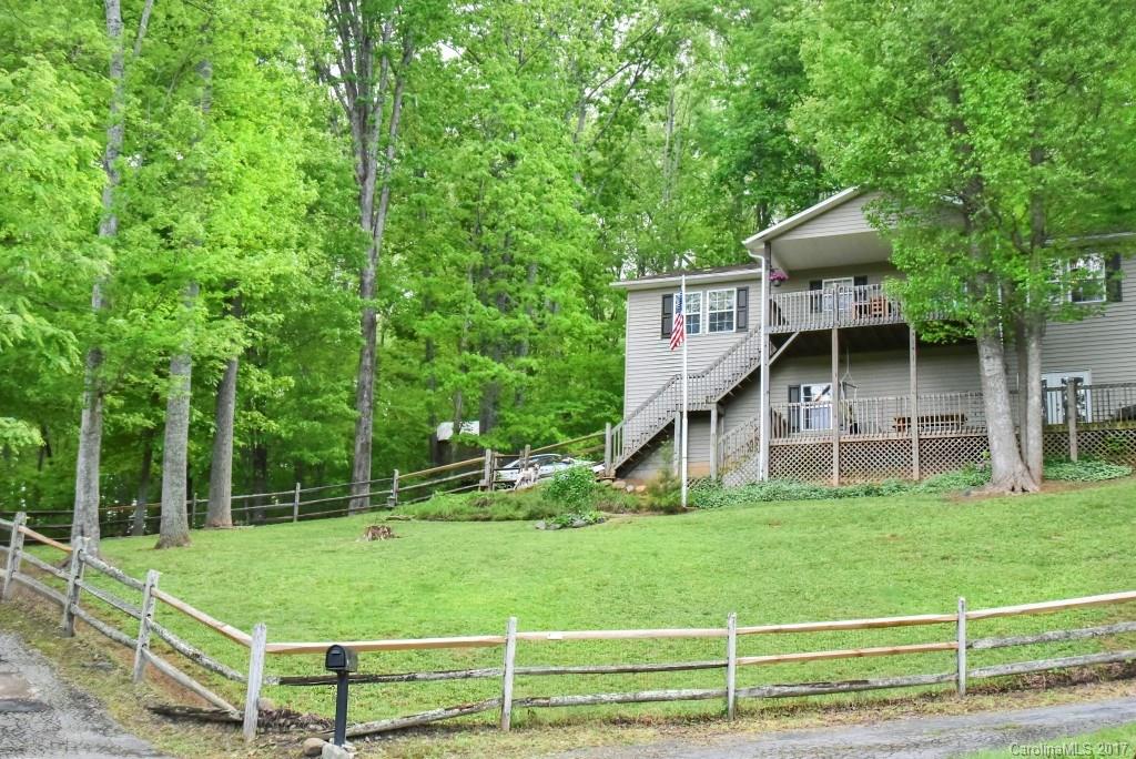 32 Smoke Tree Road Candler, NC 28715 - Photo 3 of 24 Gallery Image 3