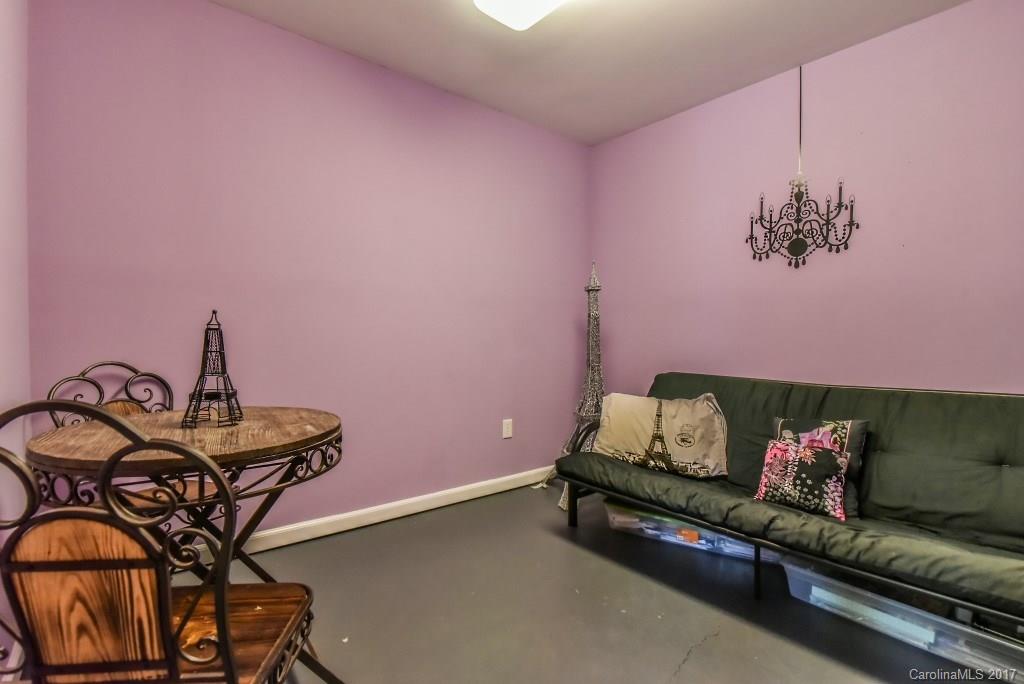 32 Smoke Tree Road Candler, NC 28715 - Photo 23 of 24 Gallery Image 23