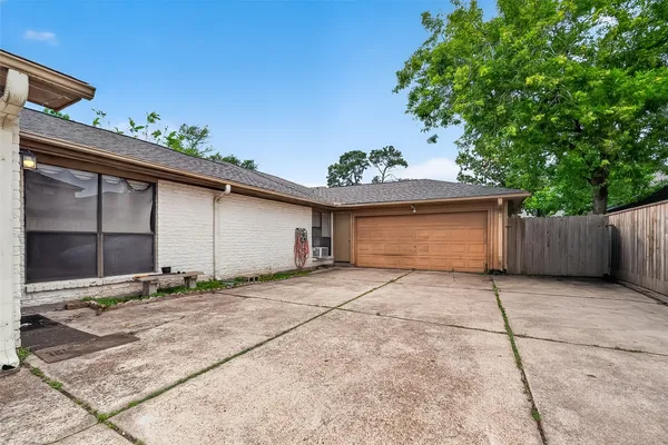 $220,000 | 12811 Hidden Castle Drive, Houston, TX 77015