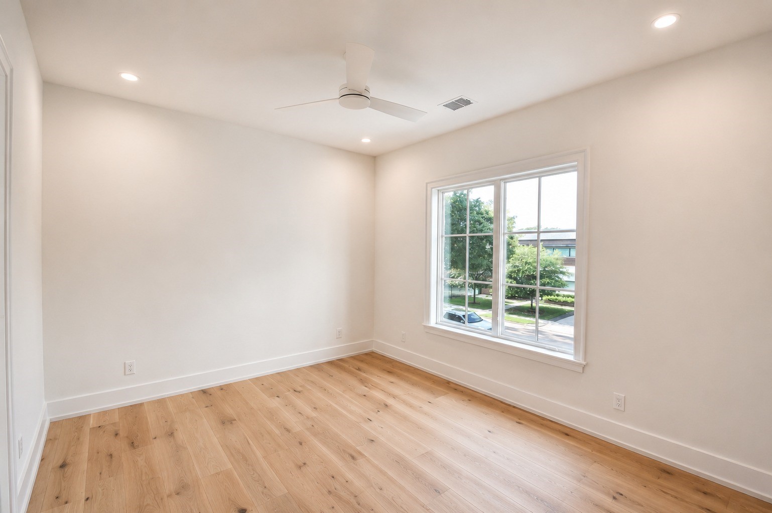 4026 Colquitt Street Houston, TX 77027 - Photo 18 of 28