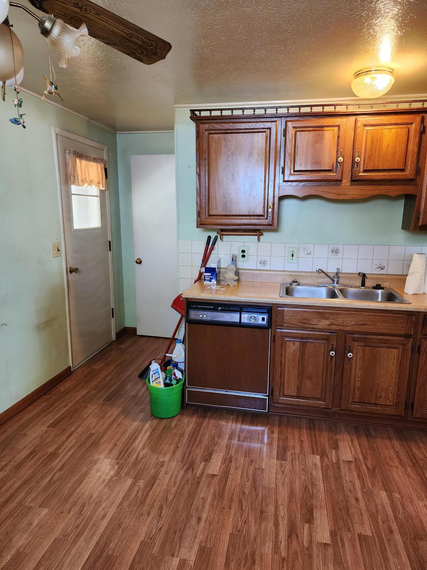 3977 Lynward Road Columbus, OH 43228 - Photo 25 of 50 20220923_125809