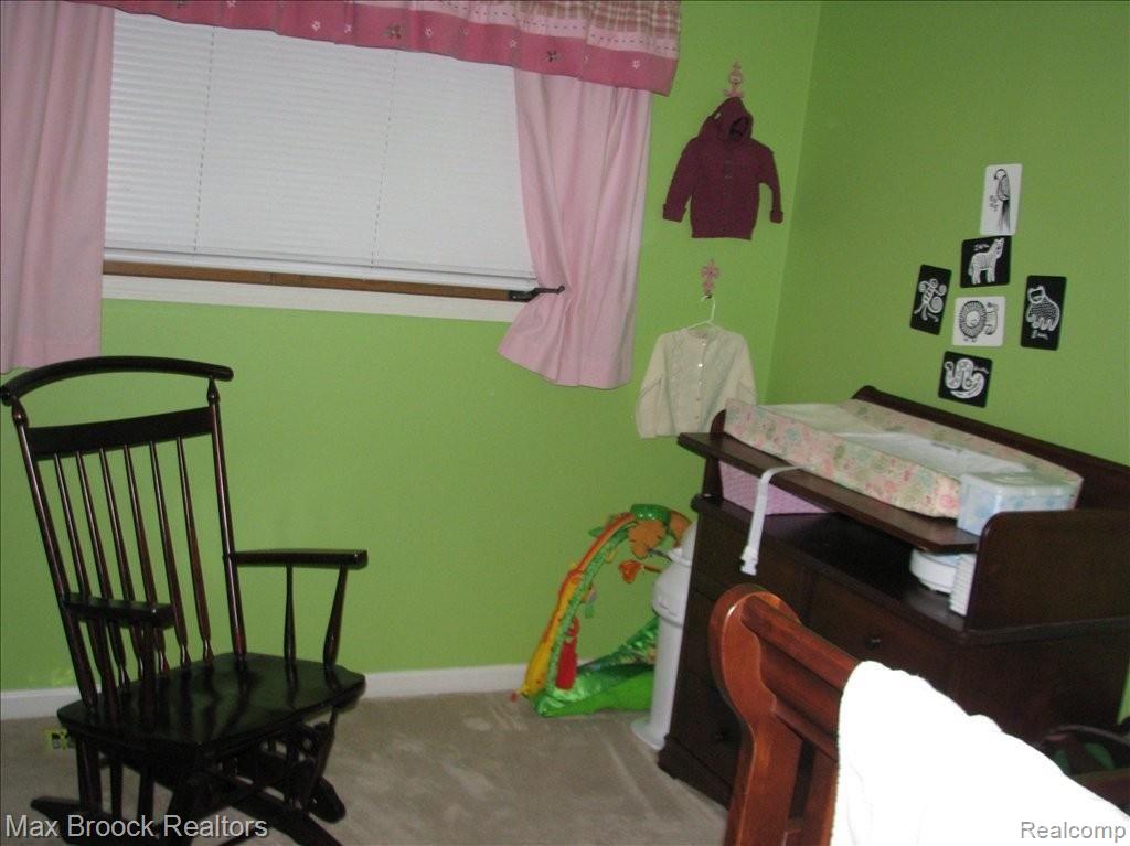 4881 Rioview Drive Clarkston, MI 48346 - Photo 18 of 24 Second bed2