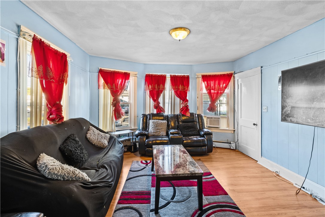 167 Sisson Street Pawtucket, RI 02860 - Photo 19 of 27 Gallery Image 19
