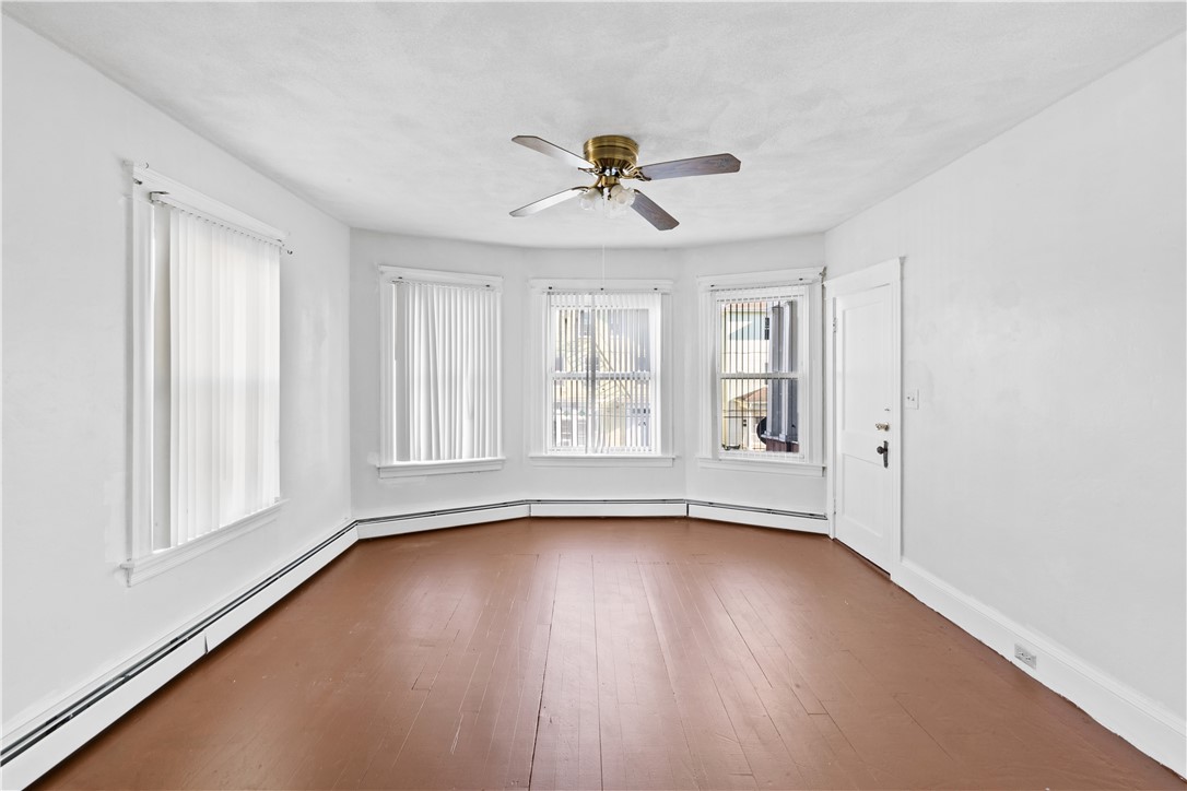 167 Sisson Street Pawtucket, RI 02860 - Photo 4 of 27 Gallery Image 4