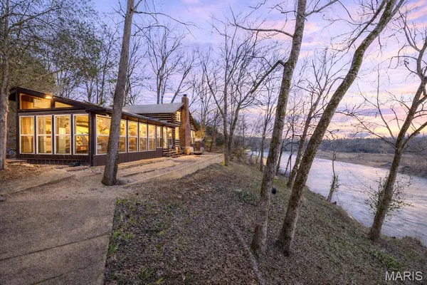 $449,000 | 13 Walleye Lane, Doniphan, MO 63935