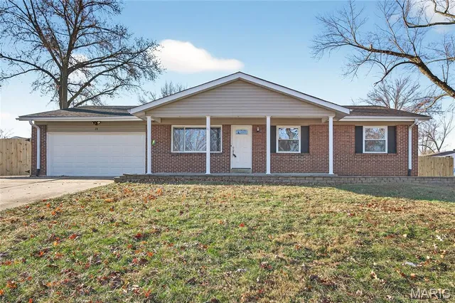$289,000 | 28 St Lawrence Drive, St. Peters, MO 63376