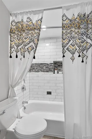 $289,000 | 28 St Lawrence Drive, St. Peters, MO 63376