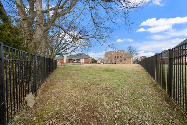 $749,900 | 508 Five Oaks Boulevard, Lebanon, TN 37087