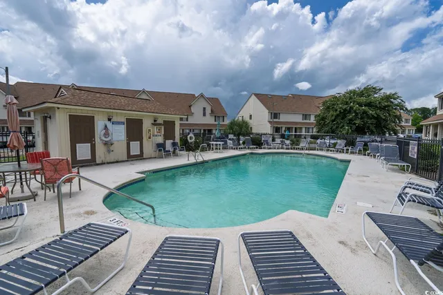 $164,900 | 510 Fairwood Lakes Drive, Unit 19C, Myrtle Beach, SC 29588