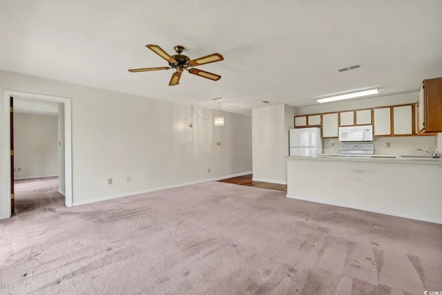 $164,900 | 510 Fairwood Lakes Drive, Unit 19C, Myrtle Beach, SC 29588
