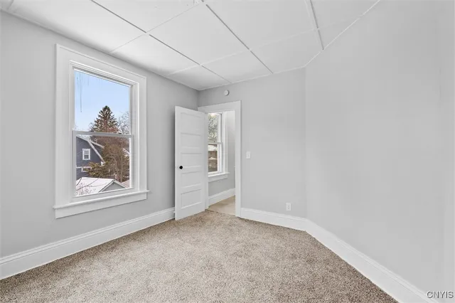 $193,500 | 206 Rosemont Drive, Syracuse, NY 13205