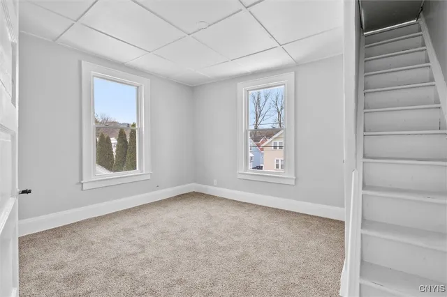 $193,500 | 206 Rosemont Drive, Syracuse, NY 13205