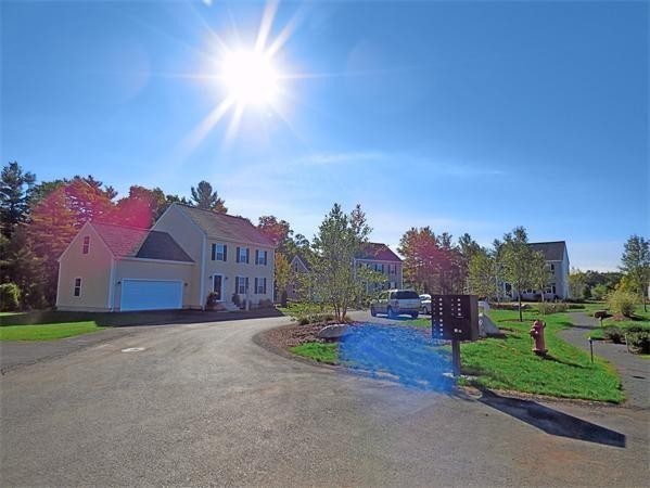 391 Franklin Street, Unit 1 Hanson, MA 02341 - Photo 3 of 24