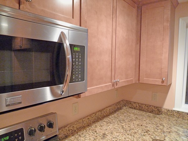 391 Franklin Street, Unit 1 Hanson, MA 02341 - Photo 6 of 24