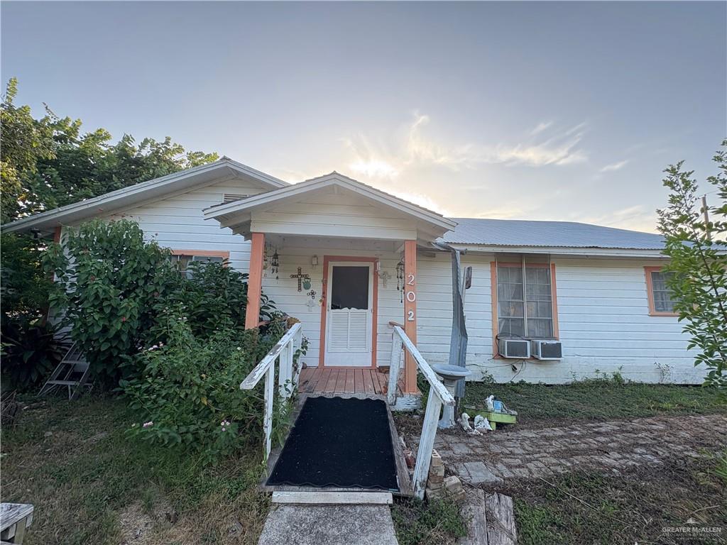 202 Ebony Avenue Rio Hondo, TX 78583 - Photo 1 of 1 Gallery Image 1