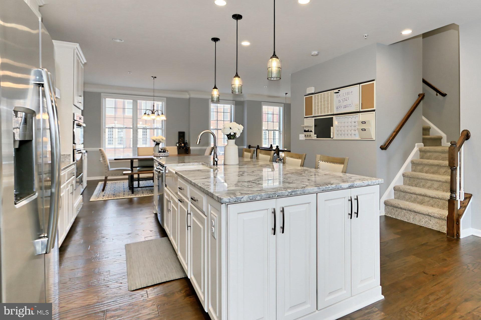 42643 Lancaster Ridge Terrace Chantilly, VA 20152 - Photo 10 of 42 Kitchen