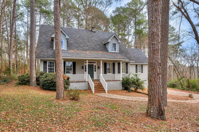 $385,000 | 4 Twin Oaks Drive, North Augusta, SC 29860