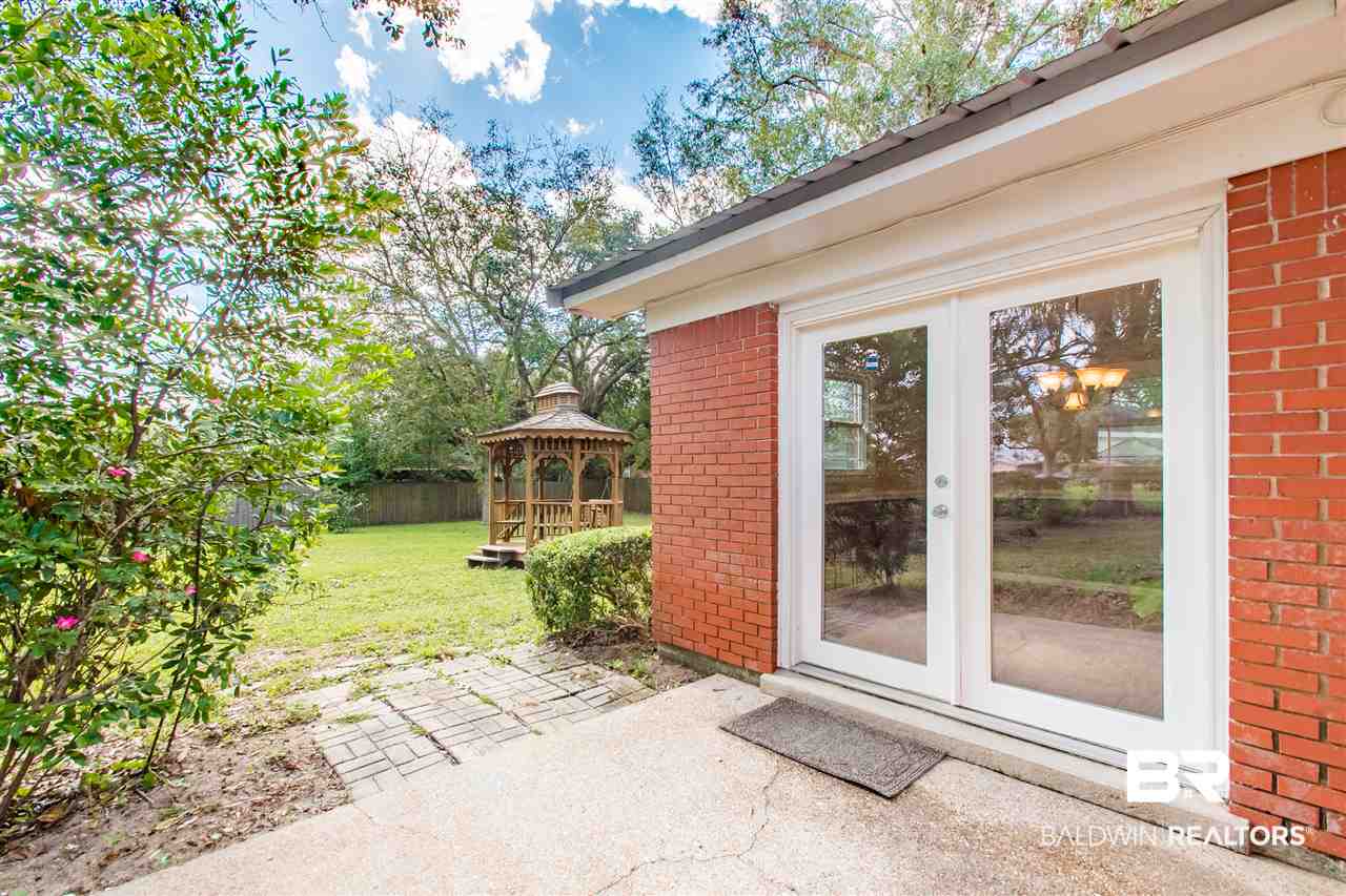 4933 Bavarian Drive West Mobile, AL 36619 - Photo 28 of 36