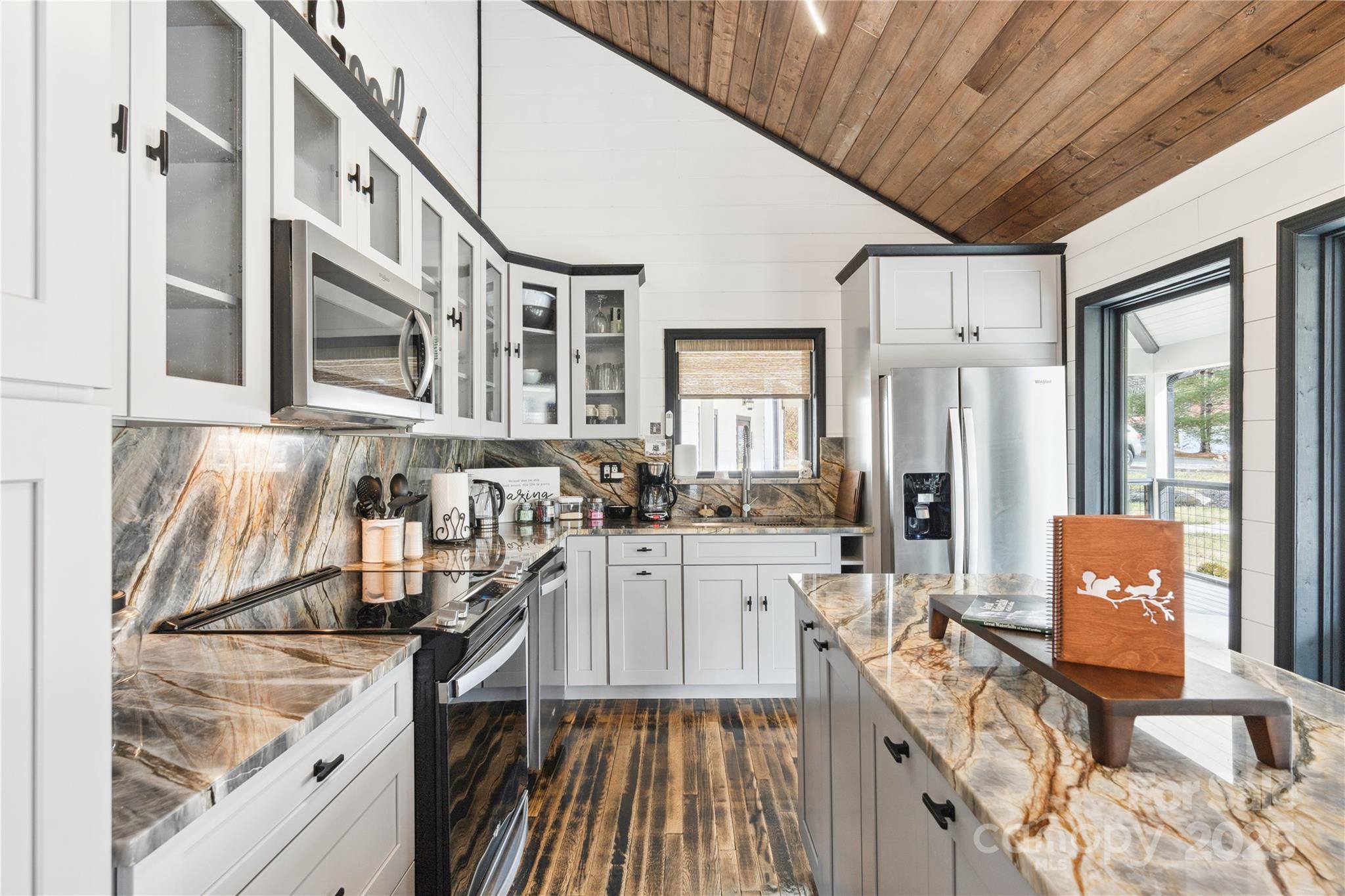 177 Old County Home Road Brevard, NC 28712 - Photo 4 of 26