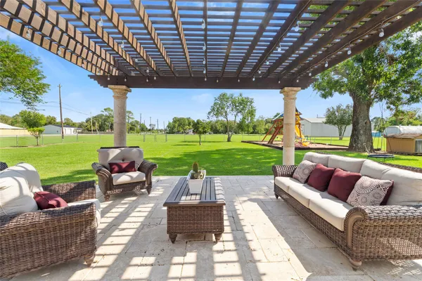 $649,000 | 9203 Avenue G, Liverpool, TX 77577