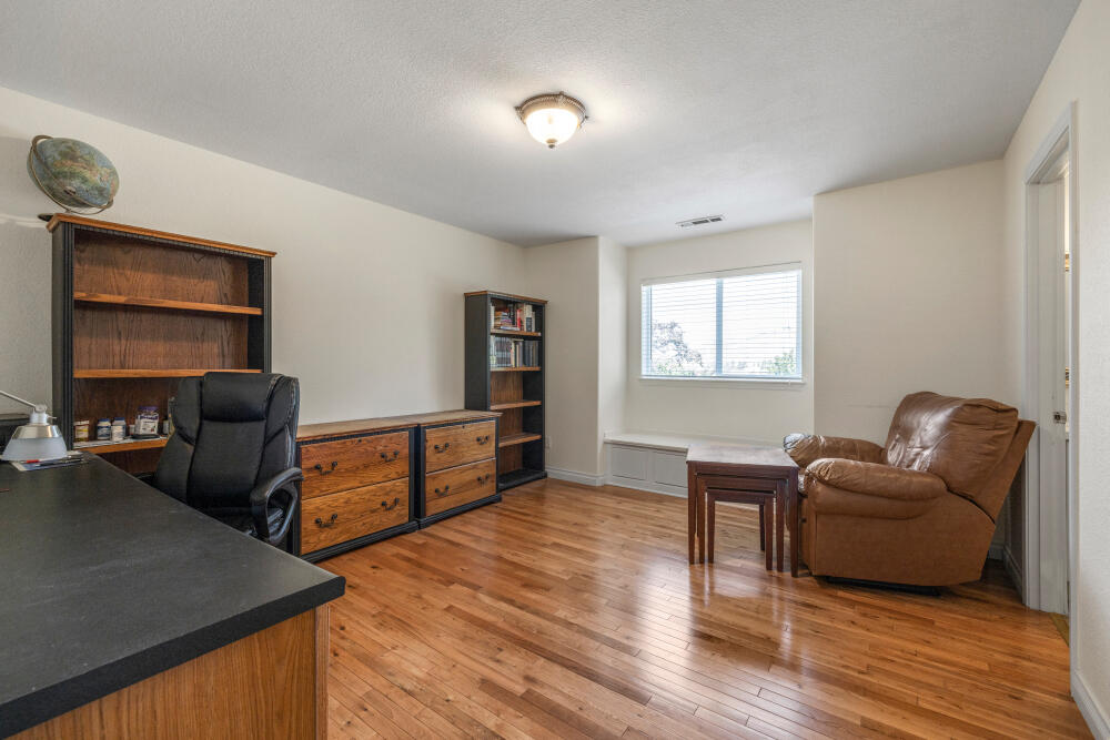 1781 Quail Ridge Drive Klamath Falls, OR 97601 - Photo 33 of 82 33