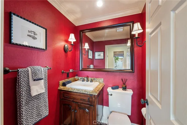 $938,998 | 26992 Fortrose, Mission Viejo, CA 92691