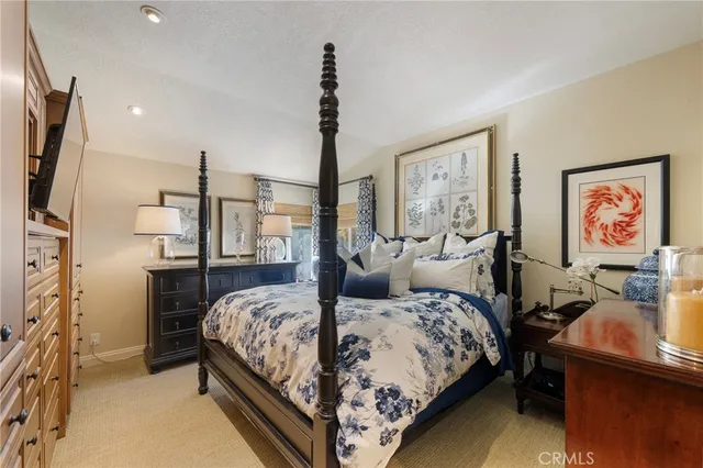 $938,998 | 26992 Fortrose, Mission Viejo, CA 92691