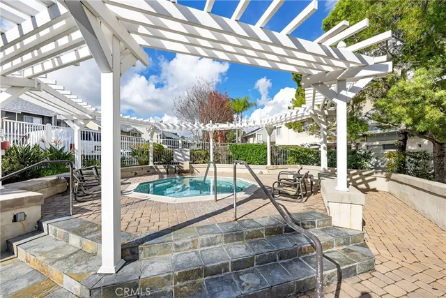 $938,998 | 26992 Fortrose, Mission Viejo, CA 92691