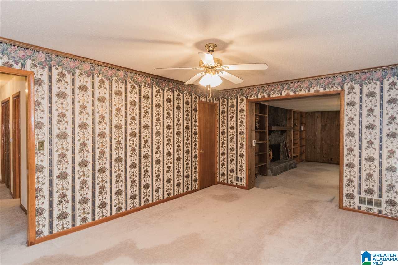 340 10th Street Pleasant Grove, AL 35127 - Photo 10 of 38