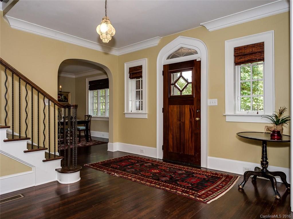 728 Berkeley Avenue Charlotte, NC 28203 - Photo 3 of 24 a view of entryway with livingroom