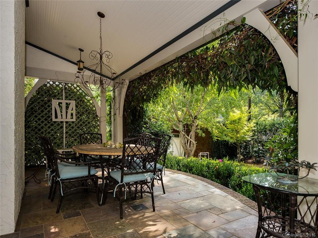 728 Berkeley Avenue Charlotte, NC 28203 - Photo 23 of 24 a view of a chairs and table in a patio