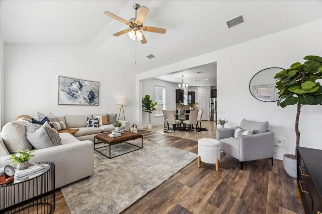 $425,000 | 1412 Elbe Street, Pflugerville, TX 78660