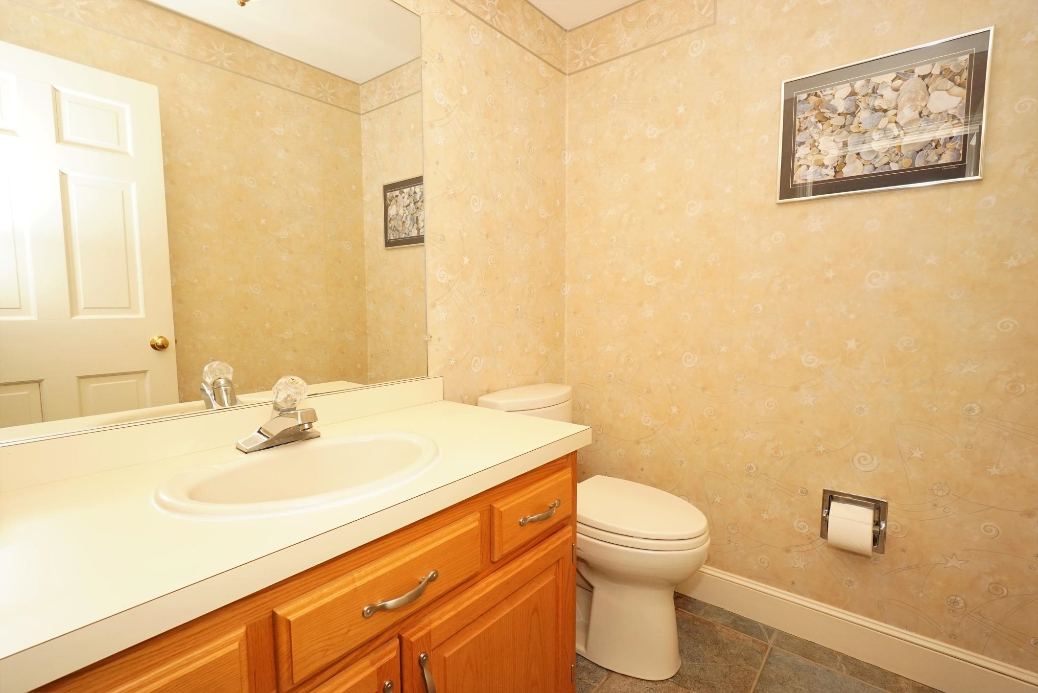 5 Chatburn Road Windham, NH 03087 - Photo 15 of 40