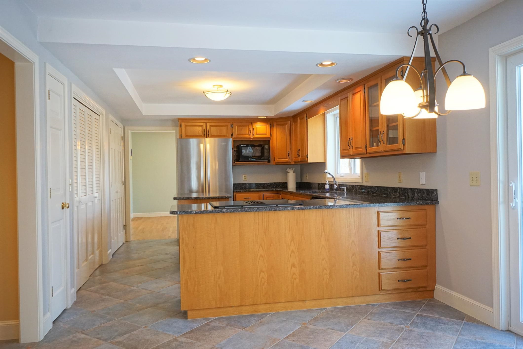5 Chatburn Road Windham, NH 03087 - Photo 6 of 40