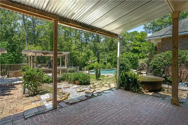 $639,500 | 125 Bent Tree Court, Covington, LA 70433