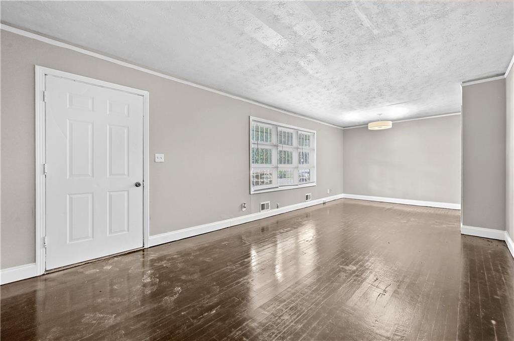 2397 Tilson Road Decatur, GA 30032 - Photo 9 of 33