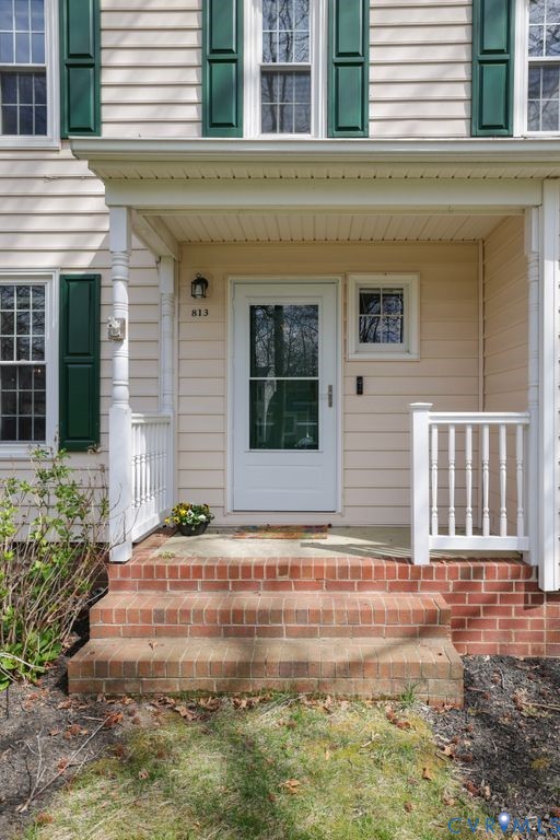 813 Watch Hill Road Midlothian, VA 23114 - Photo 3 of 32