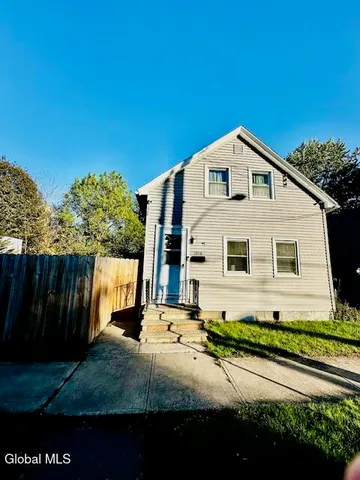 $187,000 | 1016 4th Street, Rensselaer, NY 12144