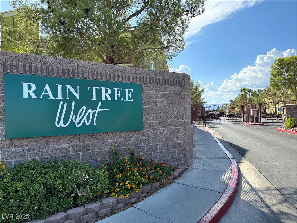 7950 West Flamingo Road, Unit 1169 Las Vegas, NV 89147 - Photo 20 of 42 Gated entry