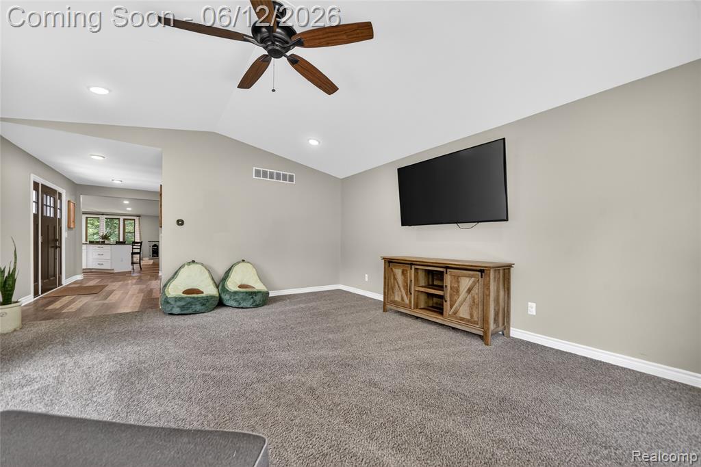 13635 Unadilla Road Gregory, MI 48137 - Photo 6 of 68
