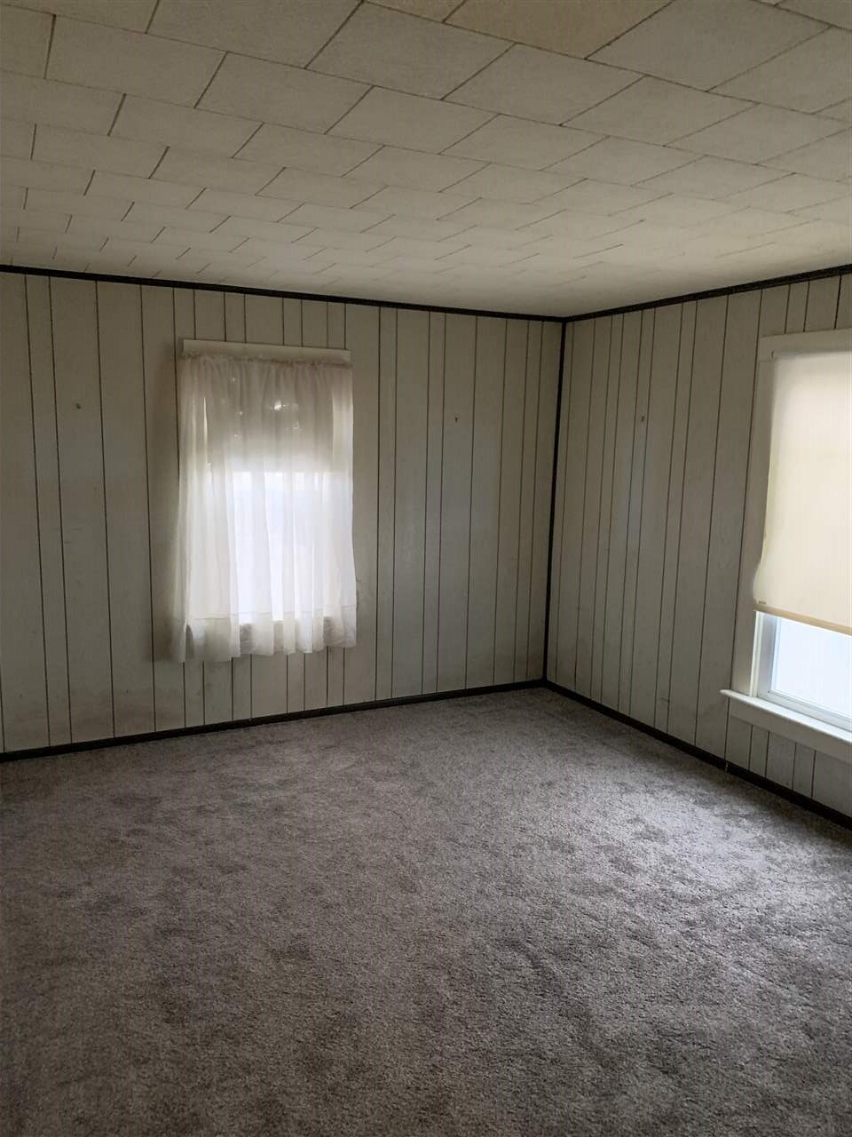 8273 North Nichols Road Flushing, MI 48433 - Photo 7 of 17 50005101-6.JPG