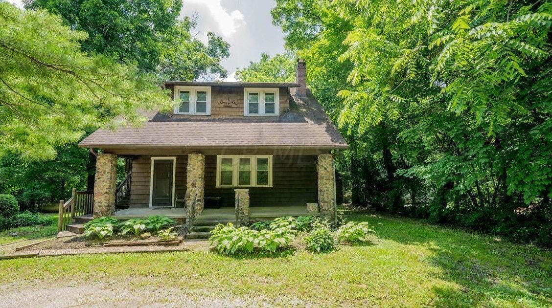 5847 Taylor Road Gahanna, OH 43230 - Photo 2 of 17 front