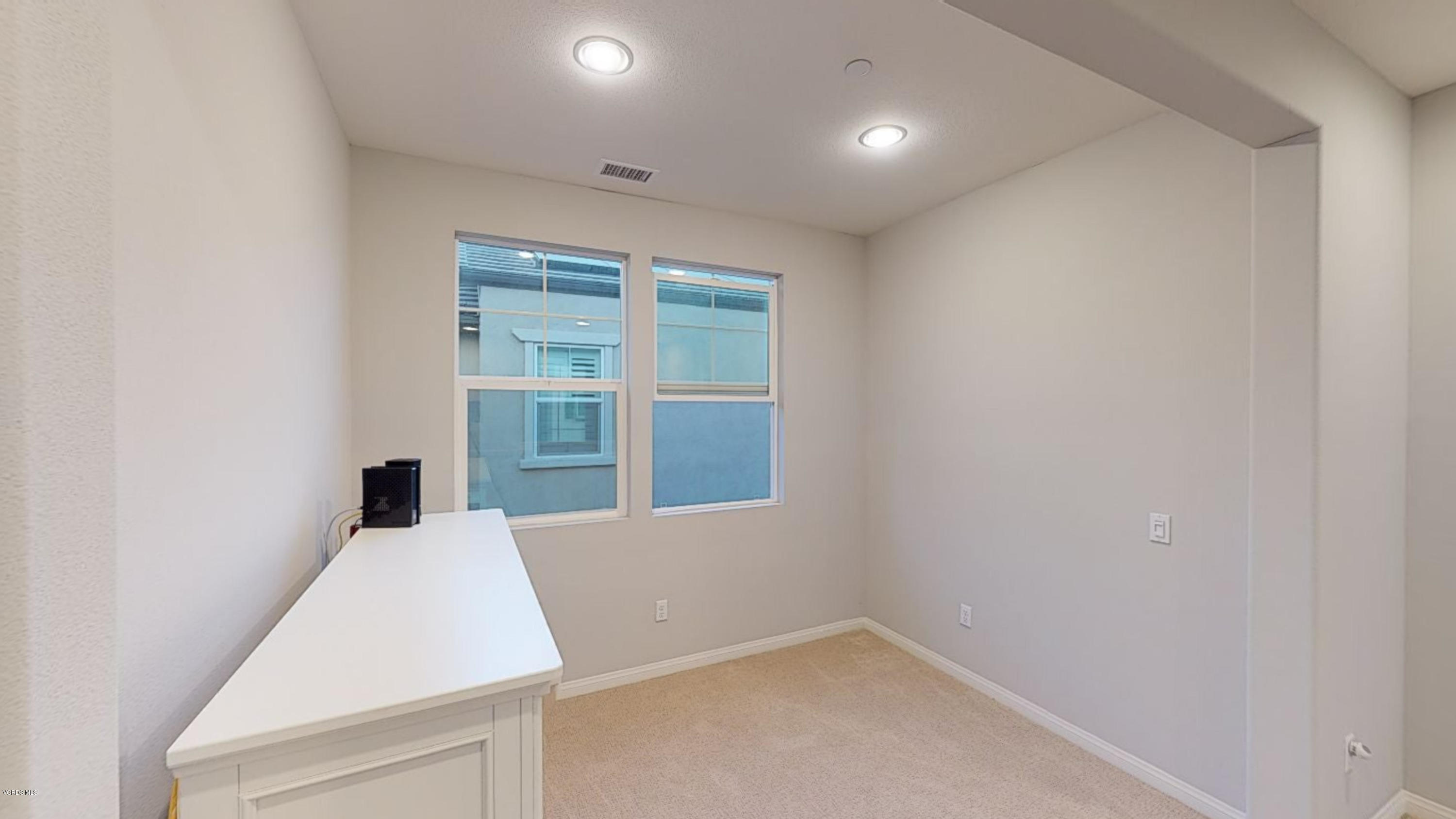 173 Stagetrail Road Camarillo, CA 93010 - Photo 23 of 32 173-Stage-Trail-09032019_221943